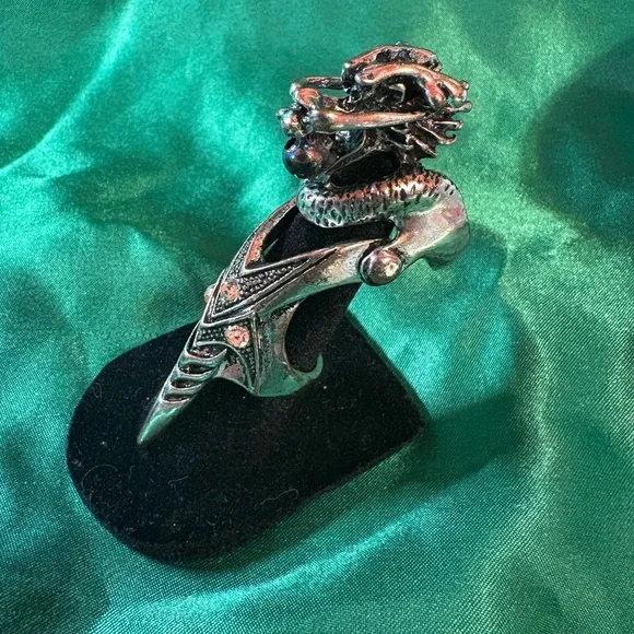 Hot Topic Dragon Full Finger Armor Ring - Picture 3 of 3